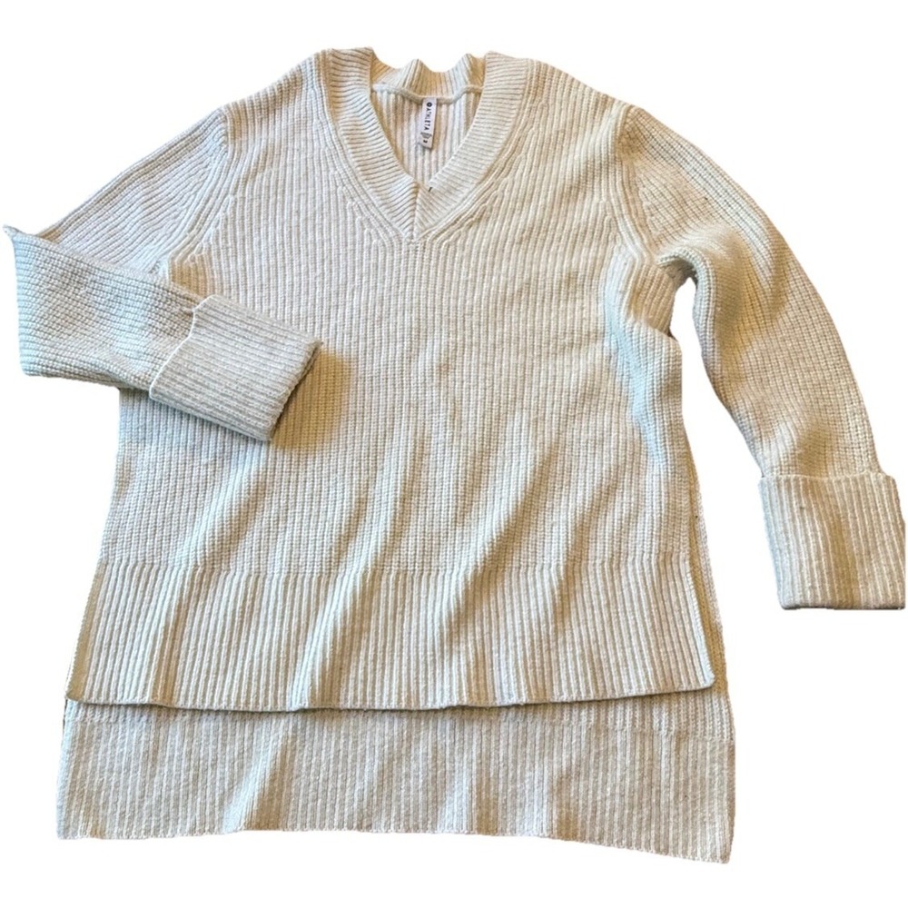 Athleta Hanover Knit Sweater Size Medium Wool Blend Shasta V-Neck Side Slit